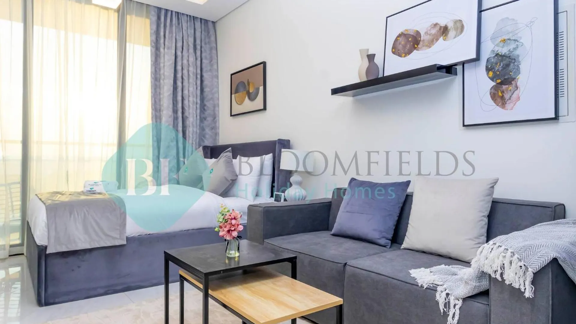 Bloomfields Luxury Escape Studio In Samana Golf Dubai United Arab Emirates